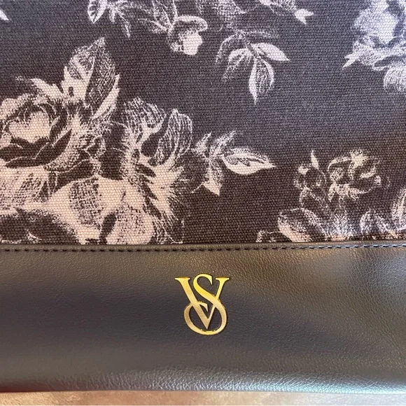 Victoria’s Secret tote bag - Picture 2 of 9